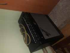 Amplificator Chiatara electrica Fender Mustang V2 foto
