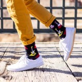 Sosete amuzante pentru rockeri, Rock out, marime universala 40-44 EU, Negru cu Rosu, usor de asortat