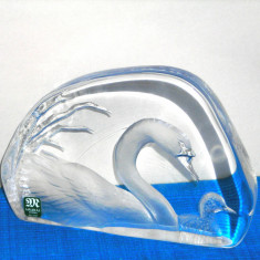 Sculptura full lead crystal, handmade – Lebede 2 - design Mats Jonasson, Maleras
