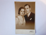 Fotografie tip CP cu cuplu din București &icirc;n 1941