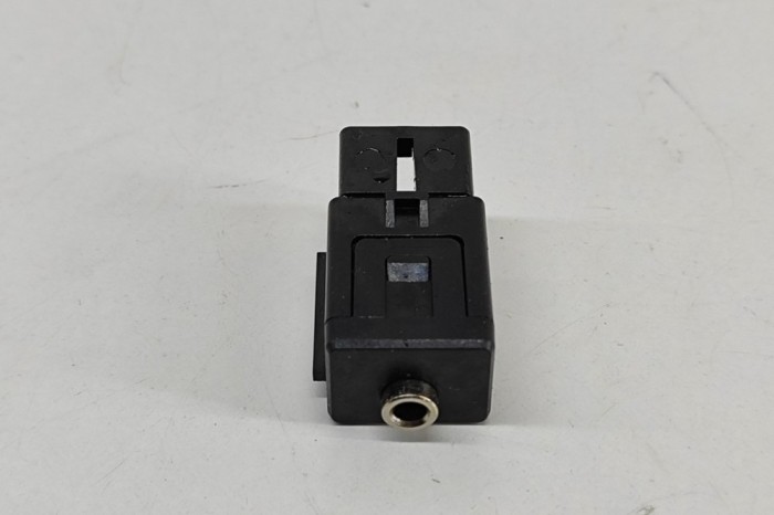 Port USB/AUX-In SKODA YETI 5L 2015 OEM: 5Q0035724 22854530