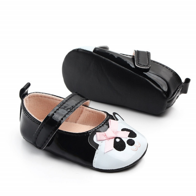 Pantofiori din lac - Beautiful Panda (Marime Disponibila: 3-6 luni (Marimea 18