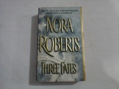 THREE FATES - NORA ROBERTS