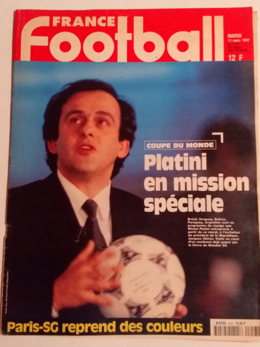 Revista fotbal - &quot;FRANCE FOOTBALL&quot; (11.03.1997)