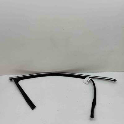 Bandou superior ușă dreapta față VW PASSAT Variant B8 3G5 2020 OEM: 3G0837432N 30434592 foto