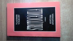 Vladimir Volkoff - Strutocamila (Editura Anastasia, 1993) foto
