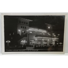 CAZINO - MOVILA PE TIMPUL NOPTII , FOTOGRAFIE FORMAT CARTE POSTALA , INTERBELICA