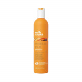 Cumpara ieftin Sampon intens hidratant, Milk Shake, Moisture Plus Shampoo, 300ml