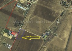 Doar 18 euro/mp, teren Industrial 10700 mp pe colț, GAZE,curent