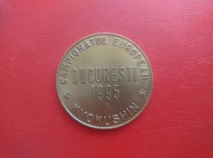MEDALIE CAMPIONATELE EUROPENE - KYOKUSHIN - TOMBAC, DIAMETRU 60 mm, GREUTATE 81,3 grame