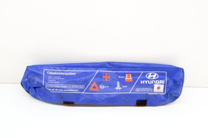Triunghi de avertizare HYUNDAI SANTA F&Eacute; II CM 2006 OEM: 27R030027 13806247