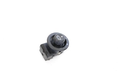 Comutator FORD TRANSIT Furgon 2010 OEM: 93BG17B676BB 10793924 foto