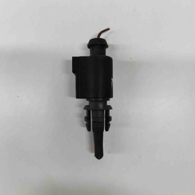 Senzor de temperatură exterioară VW T-ROC A11 2023 OEM: 8K0973702 | 21814396 foto