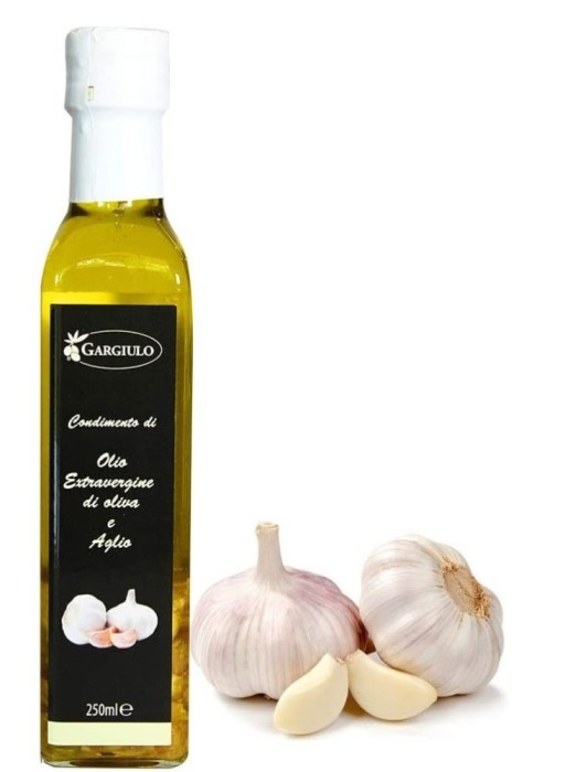 Ulei de masline extravirgin, aromatizat cu USTUROI