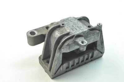 Suport motor dreapta VW PASSAT B6 3C2 2007 OEM: 1k0199262p 10512178 foto