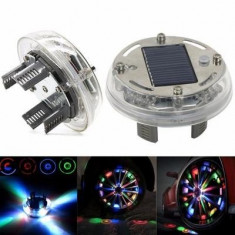 SET COMPLET 4 Capacele Jante Auto LED MULTICOLOR CU INCARCARE ENERGIE SOLARA TUNING foto