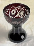 vaza cristal rosu rubin veche vintage are inaltimea de 18 centimentri este din anii &rsquo;80
