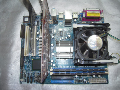 Placa de baza Intel p4 foto