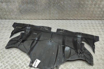 Scut motor central spate TESLA MODEL Y 2021 OEM: 1498771-00-D 30395447 foto