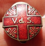 I.780 INSIGNA FRANTA CRUCEA ROSIE DONATOR ONORIFIC DE SANGE SOS, Europa