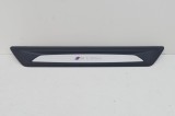 Ornament prag st&acirc;nga față BMW 1 F20 2013 OEM: 8055520 12211042