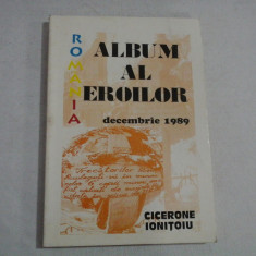 ALBUM AL EROILOR - CICERONE IONITOIU