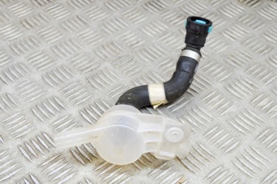 Furtun de lichid de răcire JAGUAR I-PACE X590 2020 OEM: M9D3-8D202-AA | 17675729 foto
