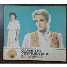 Garnituri vestimentare din dantela - Vasilica Zidaru-Popa