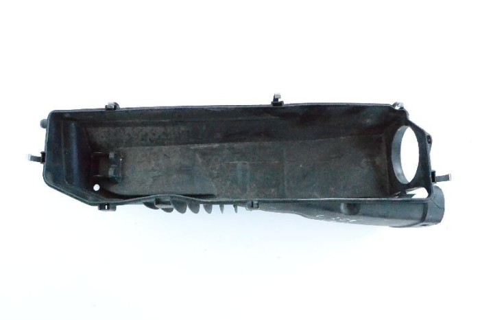 Carcasa filtru de aer (partea inferioară) MERCEDES-BENZ C T-Model S204 2008 OEM: A6460902101 | 1629090