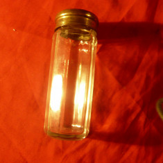 Flacon sticla f. vechi -cu dop metalic (putin deformat) , h= 10 cm- cosmetice