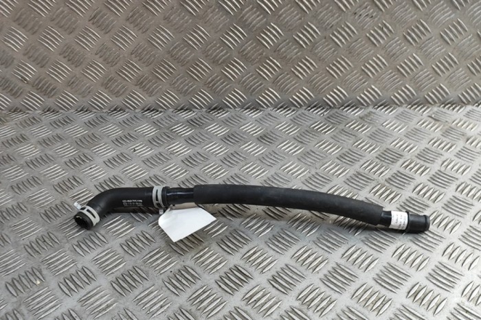 Furtun de lichid de răcire AUDI Q8 E-TRON Sportback 2024 OEM: 4KE122480AE,4KE122157J 31157671