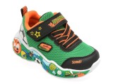 Cumpara ieftin Pantofi sport SKECHERS verzi, PLAY SCENE, din material textil