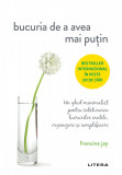 Bucuria de a avea mai putin, Holly Webb