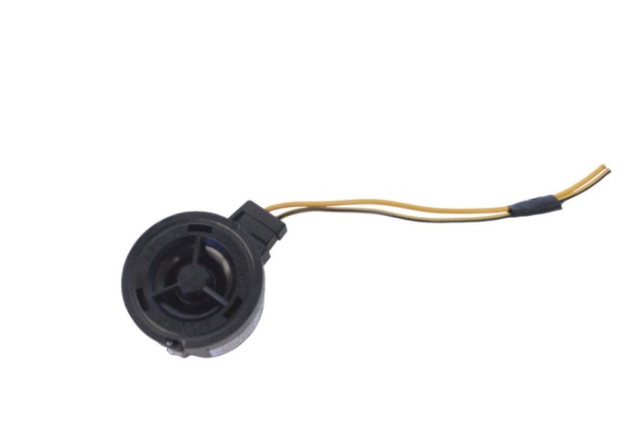 Difuzor ușă st&acirc;nga față FIAT 500 312_ 2017 OEM: 90220027004A,51896526 18066412