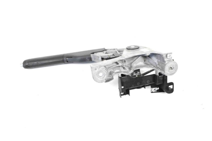 M&acirc;ner fr&acirc;nă de m&acirc;nă VW SCIROCCO 137, 138 2008 OEM: 1K0711303M 11203791