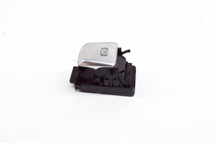 Buton fr&acirc;nă de m&acirc;nă MERCEDES-BENZ E W213 2017 OEM: A2139053503 12052544