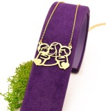 Cumpara ieftin Lantisor Din Argint model Mama Cu 2 Copii in Brate Placat cu Aur Arg135G, Argintboutique
