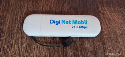Modem 3G Stick Internet Digi Net Mobil 21.6Mbps foto