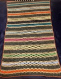 Pătură rustică croșetată manual, 105x170 cm, 100% l&acirc;nă naturală