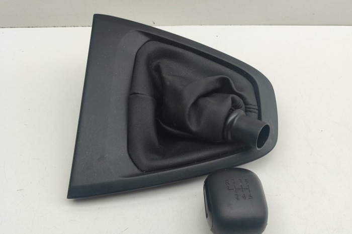 Nuca schimbător de viteze CITRO&Euml;N JUMPY III Van 2024 OEM: 9808366477 | 31883199