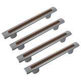 Cumpara ieftin Set 4 Manere din plastic, 2109-06, lungime 132 mm, distanta gauri 96 mm, cires