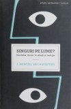 Singuri pe lume? - Wentzel van Huyssteen - Roman
