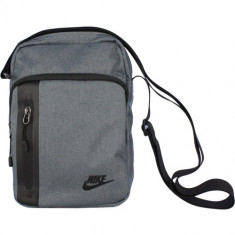 Borseta barbati Nike Core Small Items 30 BA5268-021 foto