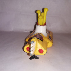 bnk jc Corgi 803 Yellow Submarine