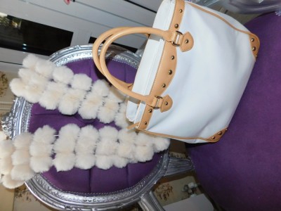 Geanta noua Carpisa, cadou sal circular asortat foto