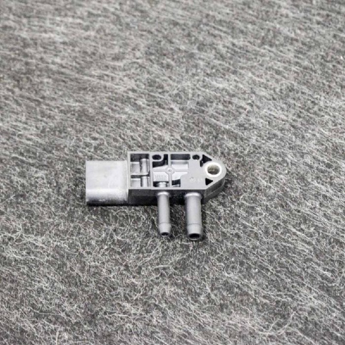 Senzor de presiune DPF VW TIGUAN 5N_ 2015 OEM: 076906051B | 3528452