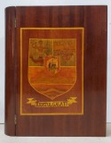 CASETA DIN LEMN , CU INTARSII REPREZENTAND STEMA R.S.R. SI A JUDETULUI GALATI , ANII &#039; 70 - &#039; 80
