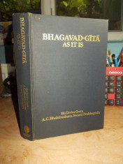 BHAGAVAD-GITA _ SWAMI PRABHUPADA , 1975 ( IN ENGLEZA , CU ILUSTRATII COLOR ) foto