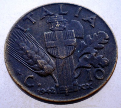 1.754 ITALIA WWII VITTORIO EMANUELE III 10 CENTESIMI 1942 R foto