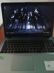 ASUS VivoBook A542UF-DM119 foto